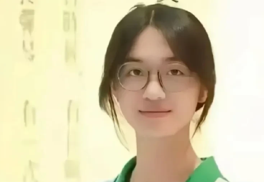 海南琼海女生失踪事件，再一次打醒有孩子的家长们，现在的社会并不是100%安全
