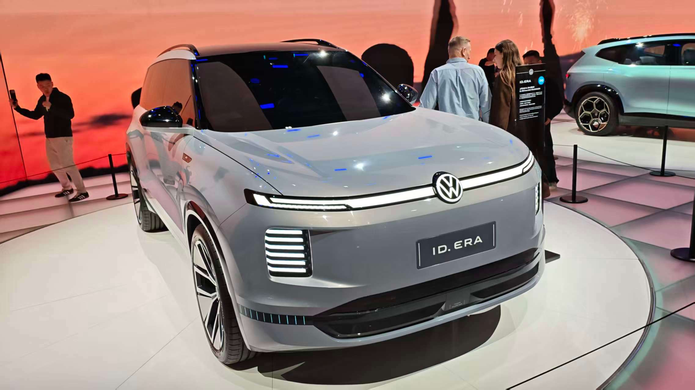 又一次看到大众的ID.ERA，太期待这个大众的增程车量产落地了，革新之作!