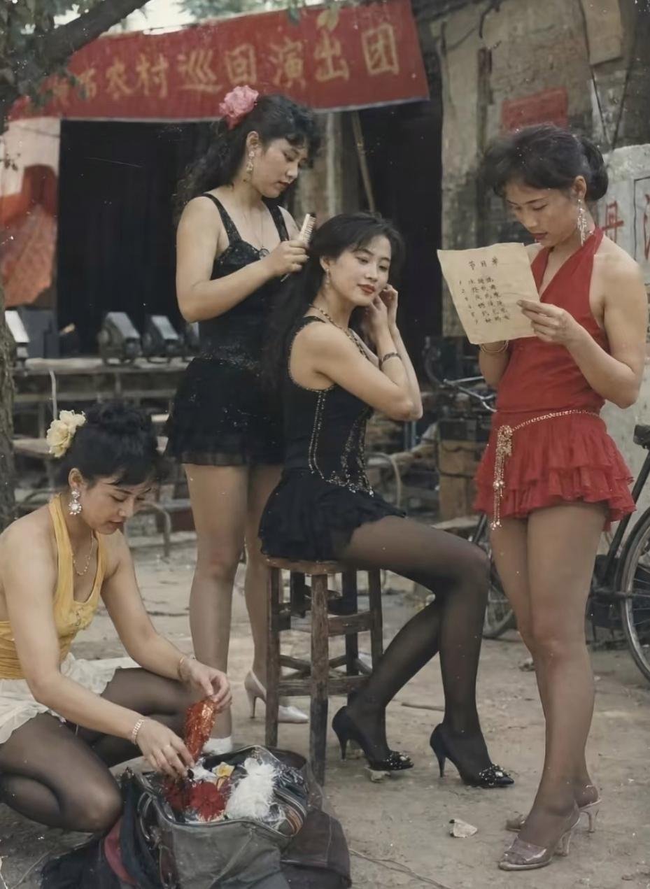 这谁是老大，一目了然，还用说吗？
