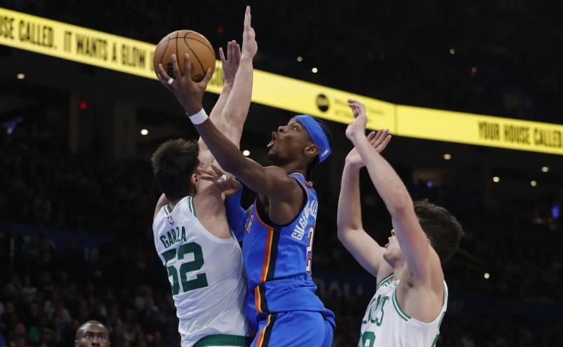 雷霆、活塞、马刺不靠三分球一样战绩突出！黄蜂本赛季三分球命中1094个排在联盟