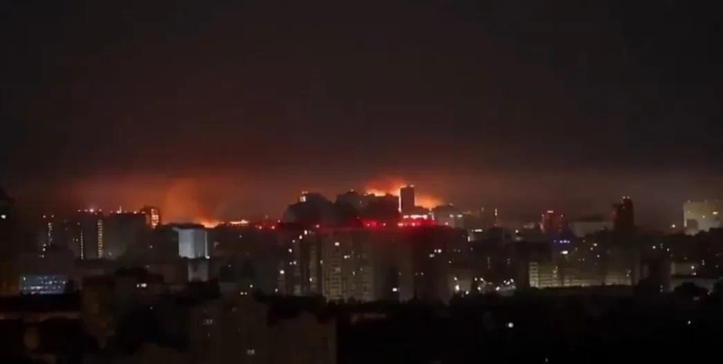 乌克兰的防空已经基本为零了，想怎么炸就怎么炸。从俄罗斯近几天的轰炸来看，自称拦