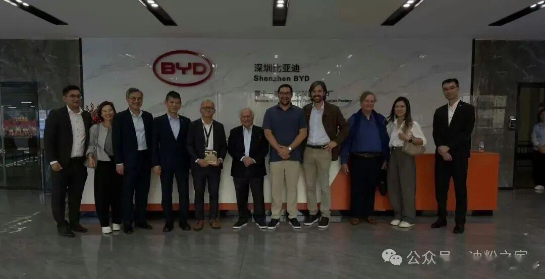 香港能源巨头到访比亚迪香港能源巨头中电控股到访比亚迪，洽谈闪充、车队电动化合作。