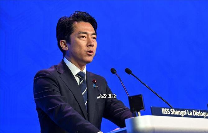 日本右翼攻击中国。新加坡联合早报昨（6月17日）晚报道：“日本防长小泉进次郎6