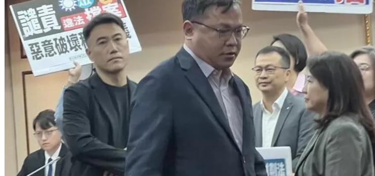 1.25兆军购案再遭蓝白封杀立院今天（23日）中午召开程序委员会，民进党团提