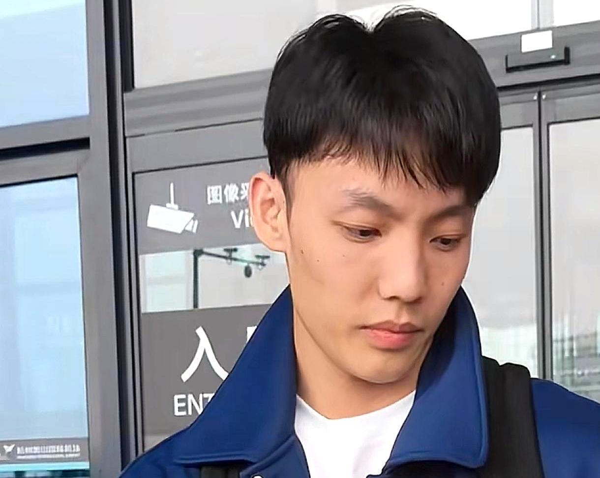 宏远老板陈海涛亲自随队督战，却在关键比赛中让主力徐杰轮休，这样的安排让不少球迷猜