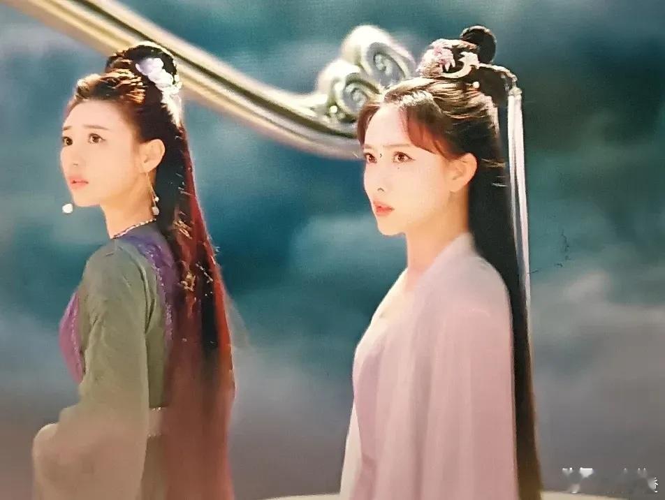 怪不得看到孟子义就很有力，两个人侧面相比，其他都一样，就是我们看眼睛时候，太明显