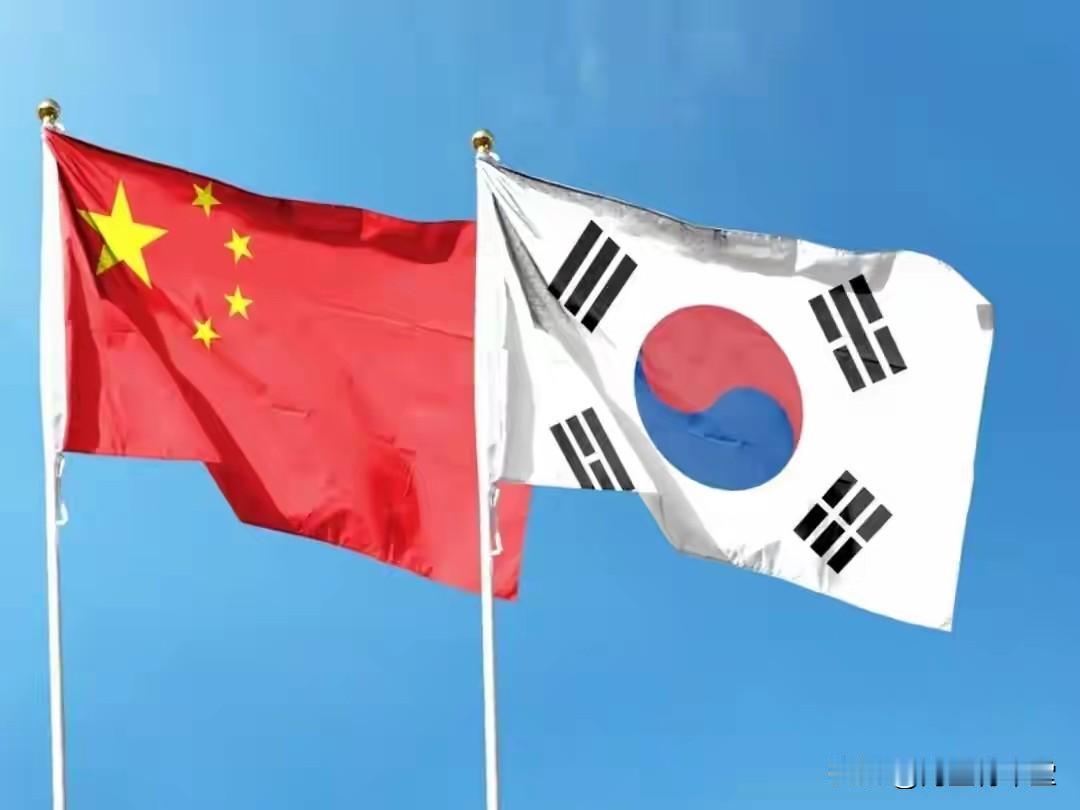 李在明：先和自家人谈来到北京，一下飞机，李在明当晚就做了一件事，与旅华韩侨座