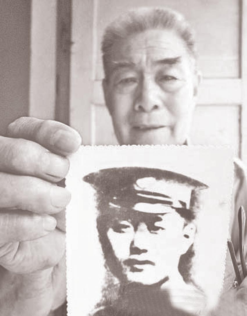 1982年7月的一天，正在湖南湘潭江南机器厂工作的工人许民庆收到一封从安徽六安寄