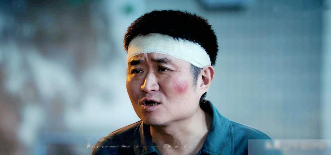 《主角》何大锤结局：何大锤、胖姐等都老了，一众老伙计最后没守着剧团那点旧荣光，而