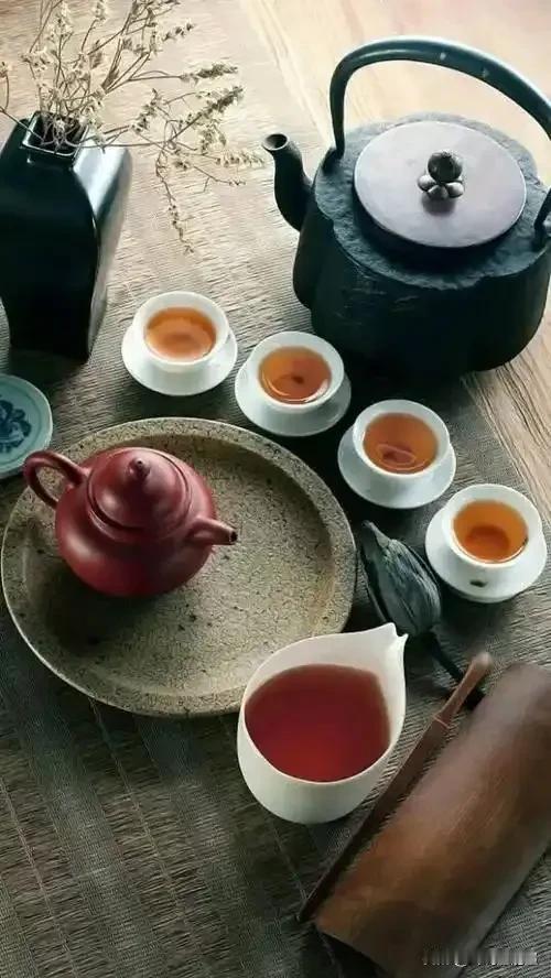 成年人的感情，早已拼的是段位和格局一段令人深思的话：“聪明的男人，一定是在