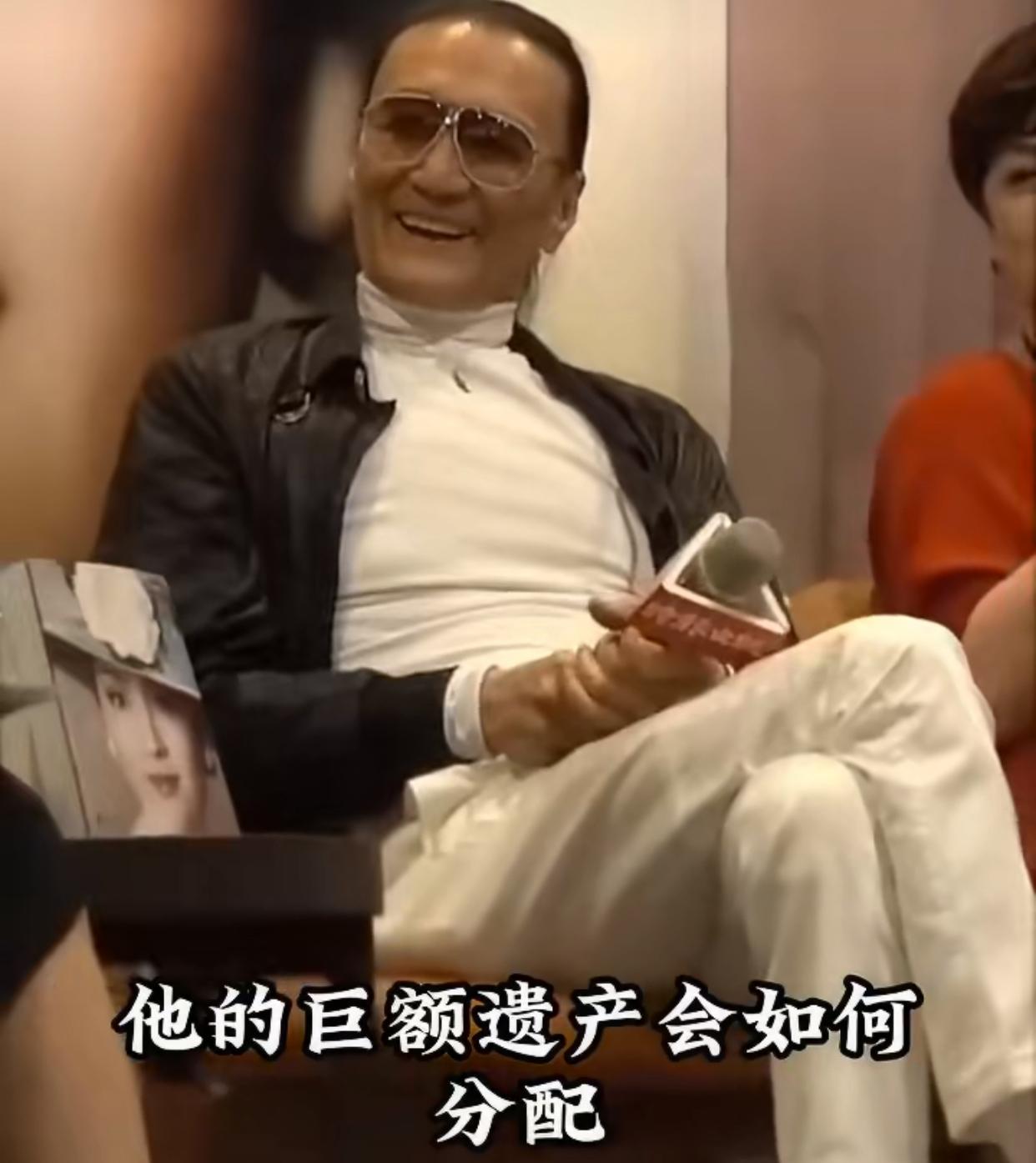 果然谢贤去世，第一时间被关注的是他的巨额遗产，网传最多的是遗产的85%留给孙