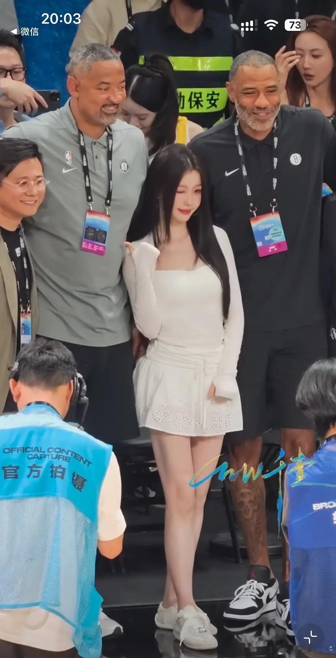 怎么感觉虞书欣有170