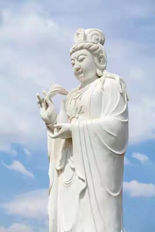 白素贞重回天庭，她的新职位究竟是什么雷峰塔倒，白素贞重获自由，观音菩萨一句