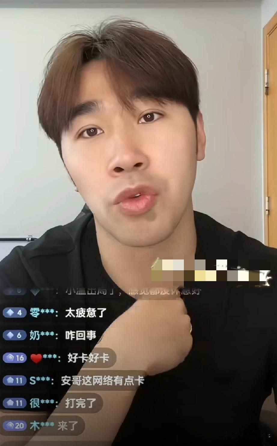闫安赛后复盘温瑞博的比赛，为温瑞博打抱不平，他更直言温瑞博这样的状态一轮游是很正
