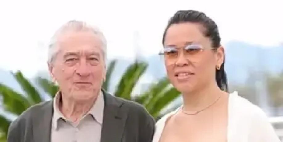 82岁的年纪别说在好莱坞拍戏，普通人连出门溜达一圈都得家里人盯着，偏偏影帝罗伯特