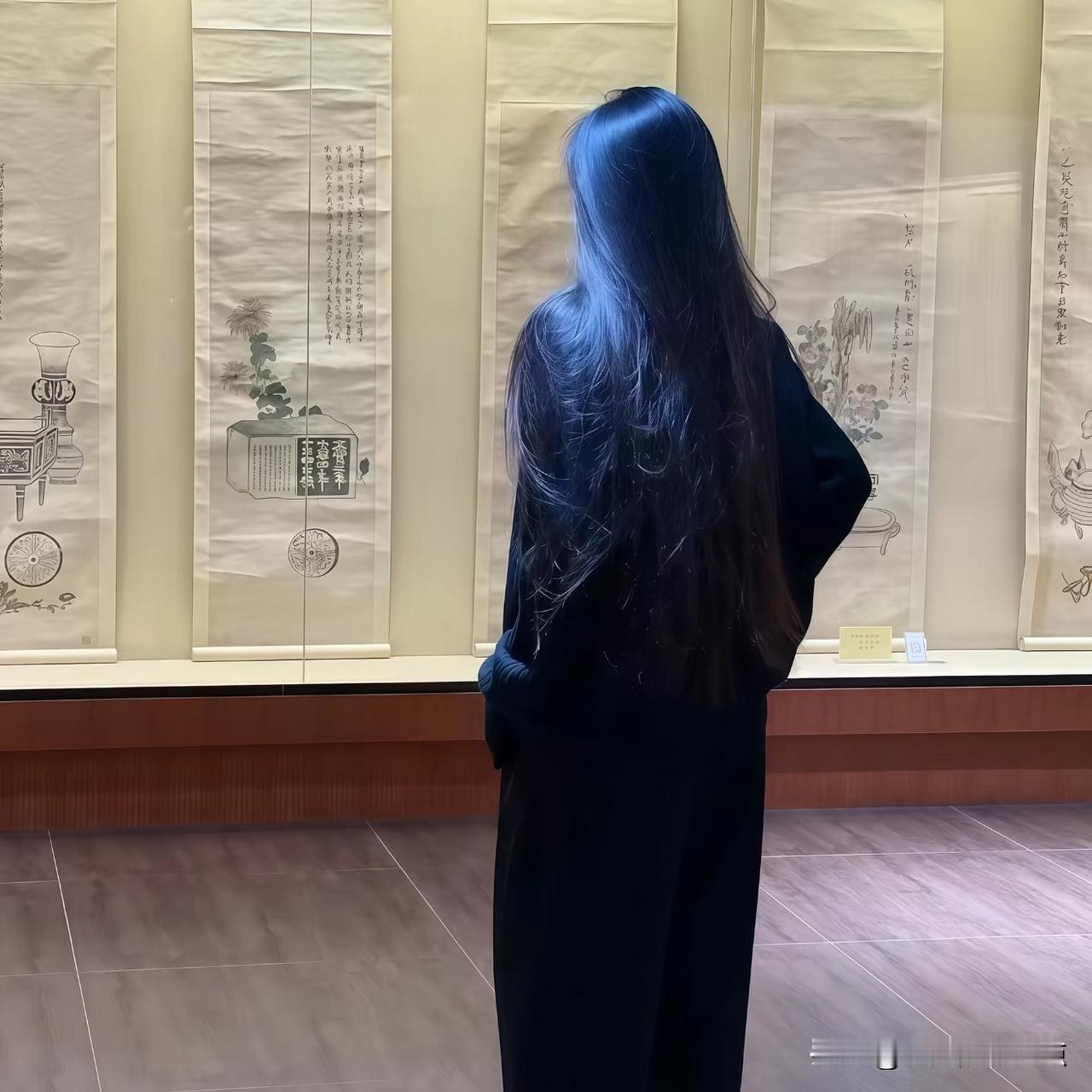 婚姻里一旦有了背叛你就别再纠结，他爱不爱你了他爱也好，不爱也罢，这根刺你