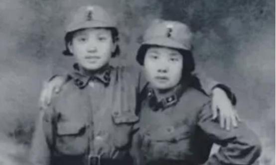 1942年，共产党骨干林心平被日伪军抓了起来，残忍的敌人脱掉了她的上衣，用钢丝穿