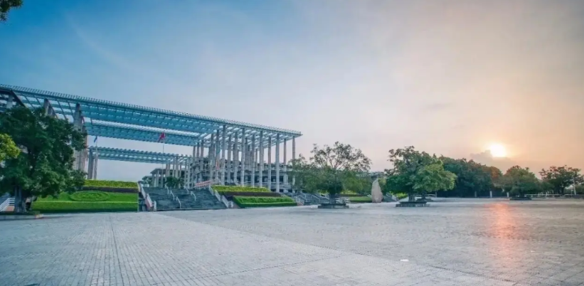 广东工业大学生源质量究竟如何？乐老师曾撰文分析广工在省外的招生情况，如今，我们专