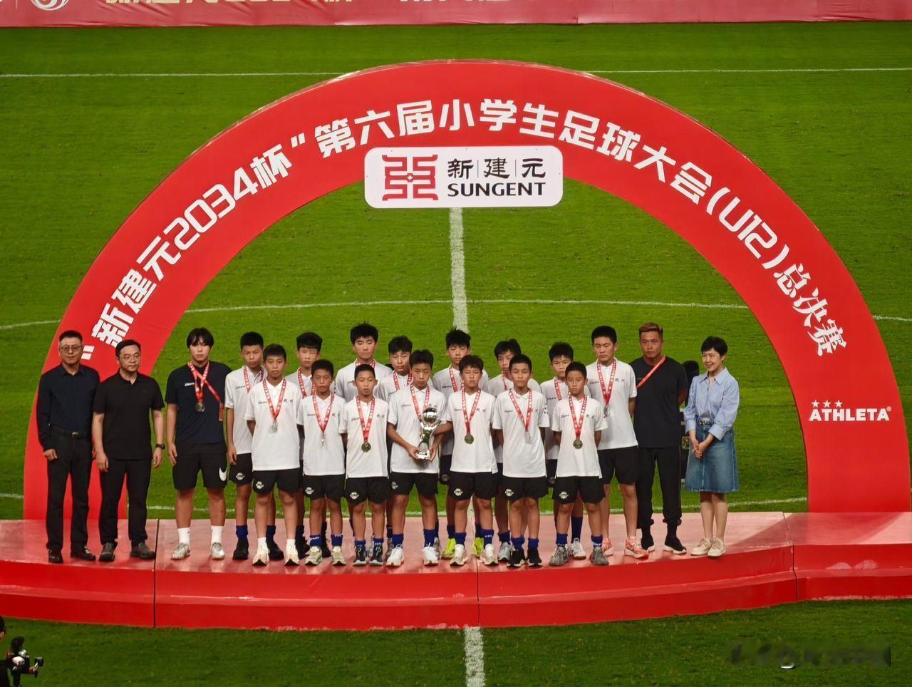 2034杯决赛6-2惨案，撕开中国青训最致命的短板：我们只培养听话的球员本