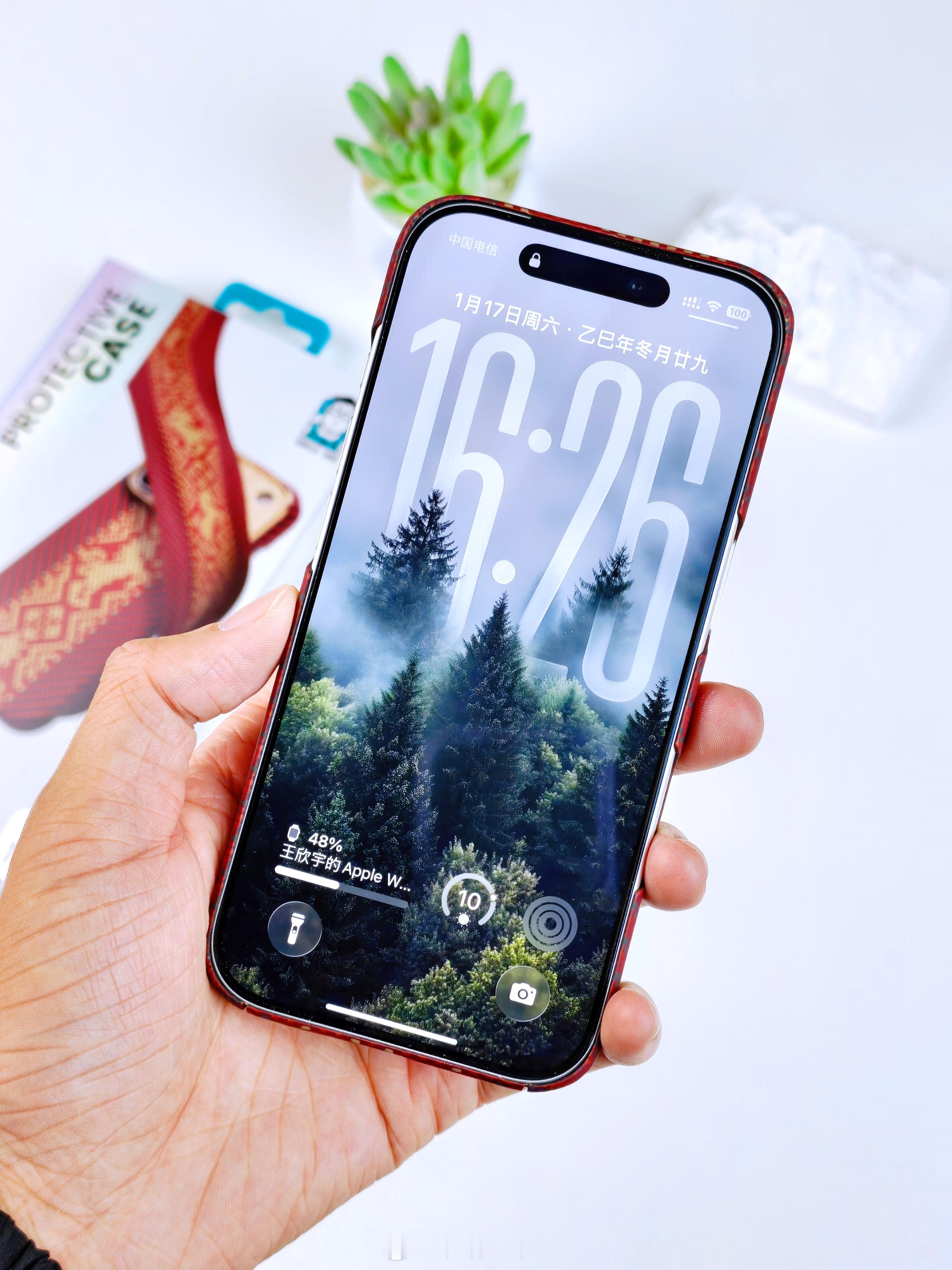 新年换新皮，给我的iPhone17Pro换上了Benks的马年限定手机壳不得不