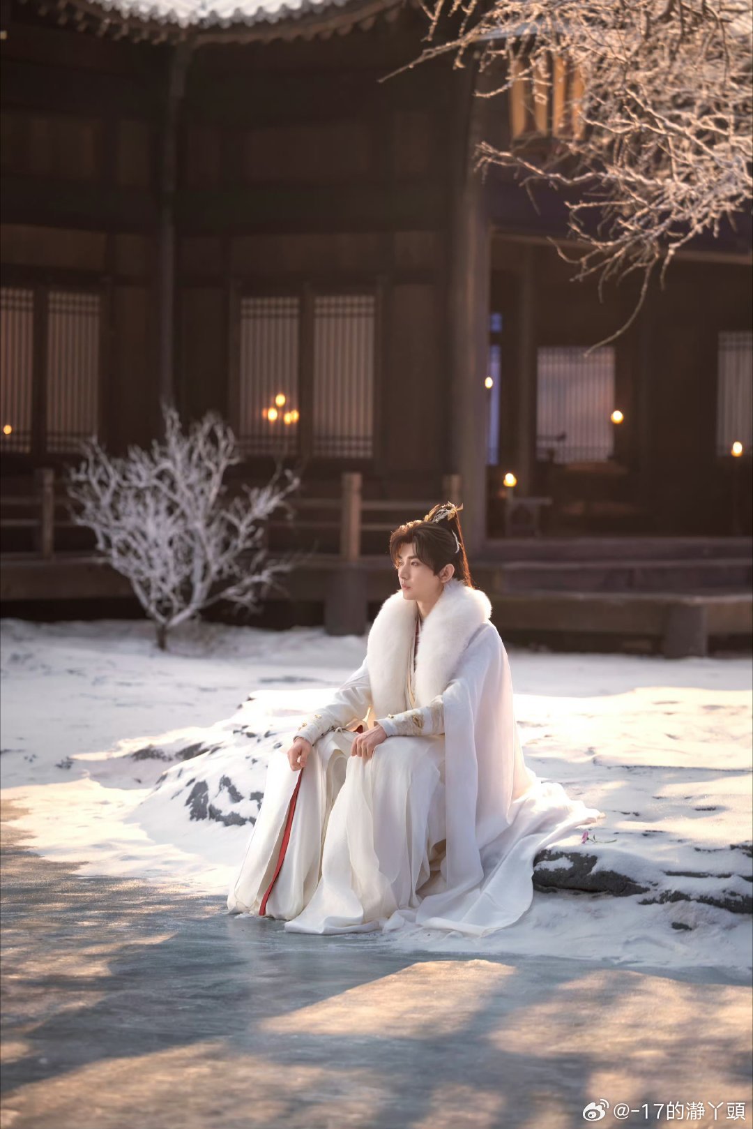 R成毅赴山海cy成毅萧秋水李沉舟肖明明我喜欢你，像星辰大海般浩渺无边，像阳光明媚