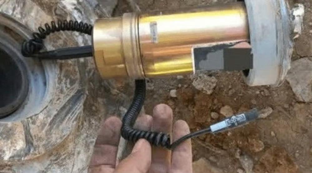 怪不得伊朗有底气，原来美国投下的巨型钻地弹，一部分都哑火了！伊朗专门打造的地