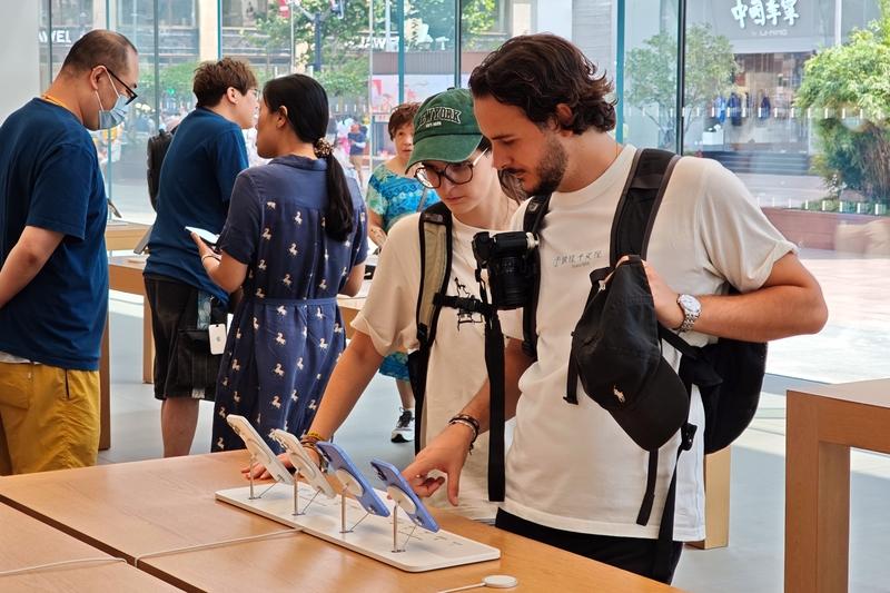 2026买手机：苹果、华为、小米到底该选谁？90%的人都选错了！家人们注意