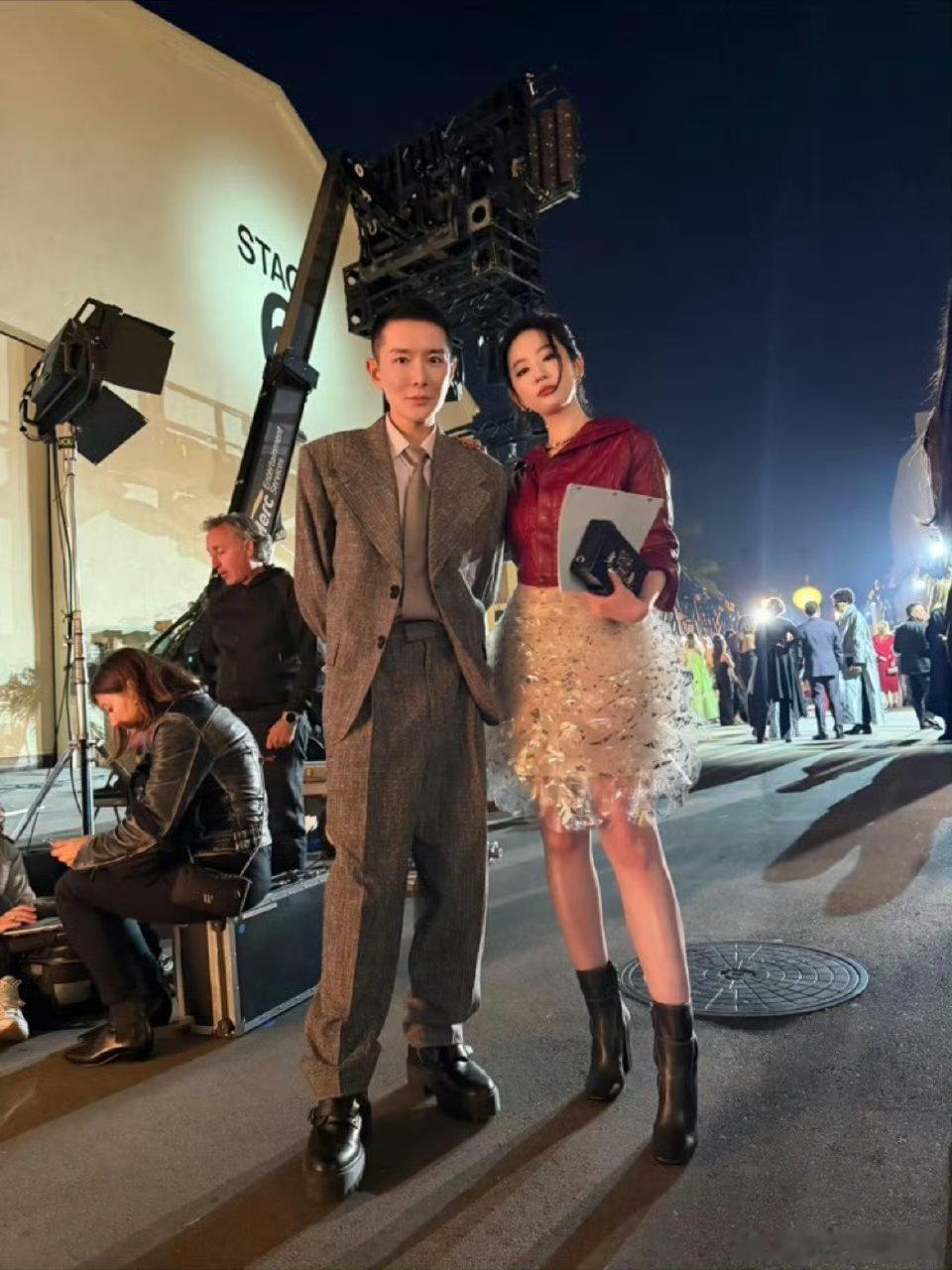 此次唯一受邀两位🇨🇳代表闪耀好莱坞盛典，电影人的聚会长脸了下