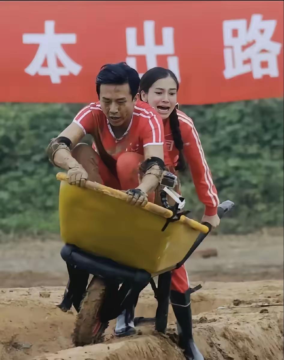 以前最喜欢看，现在好几年都没看了以前感觉挺有意思的现在突然感觉好幼稚这那是