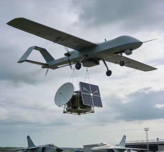 需要高度重视！太空互联网攻防日趋激烈，马斯克“星链”被俄军利用，操控自杀型无人机