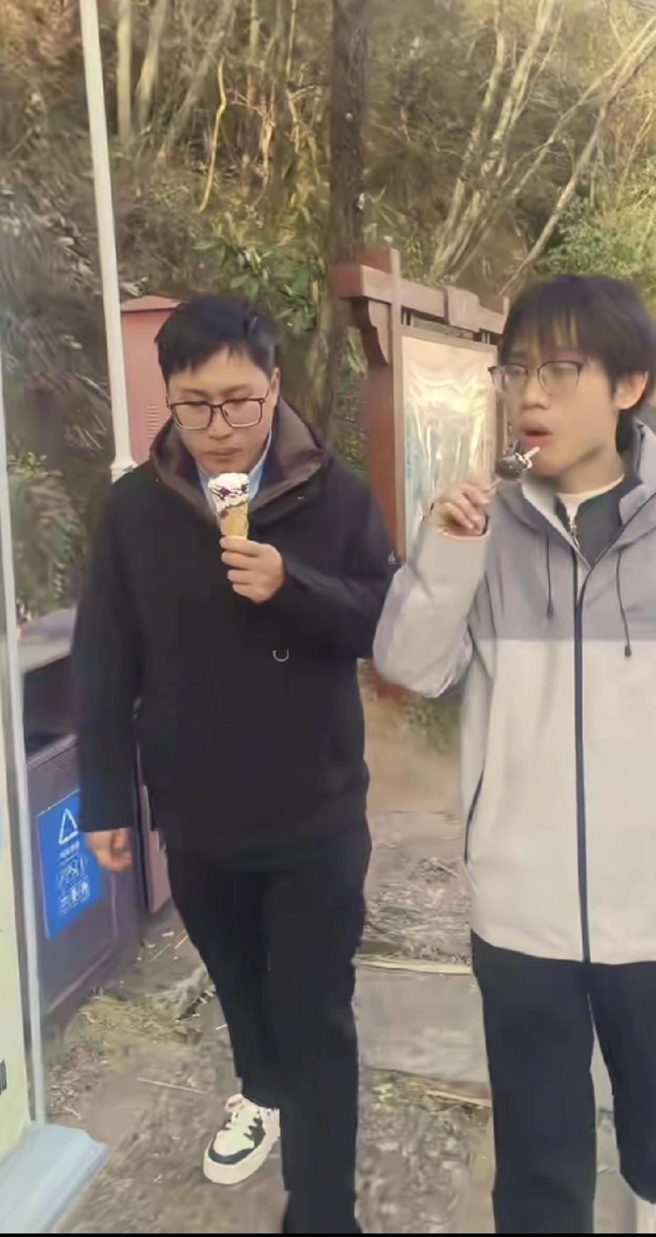 寻亲成功的家庭里，梁志辉爸爸堪称最幸福的。他如今有两个儿子和两个女儿，女儿均已成