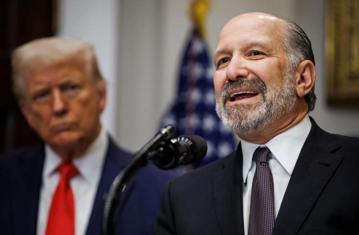 2月初，美国政坛传来一条劲爆消息：白宫里的头号“反华鹰派”卢特尼克，正处在风口浪