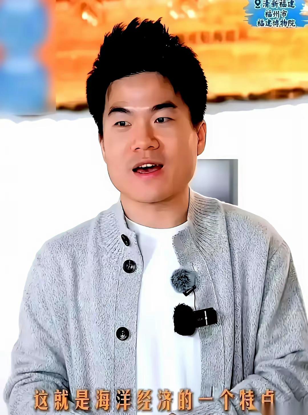 董宇辉穿件四千多的羊绒衫就有人看不下去了！如果这么多年每天学习努力工作，自己能力