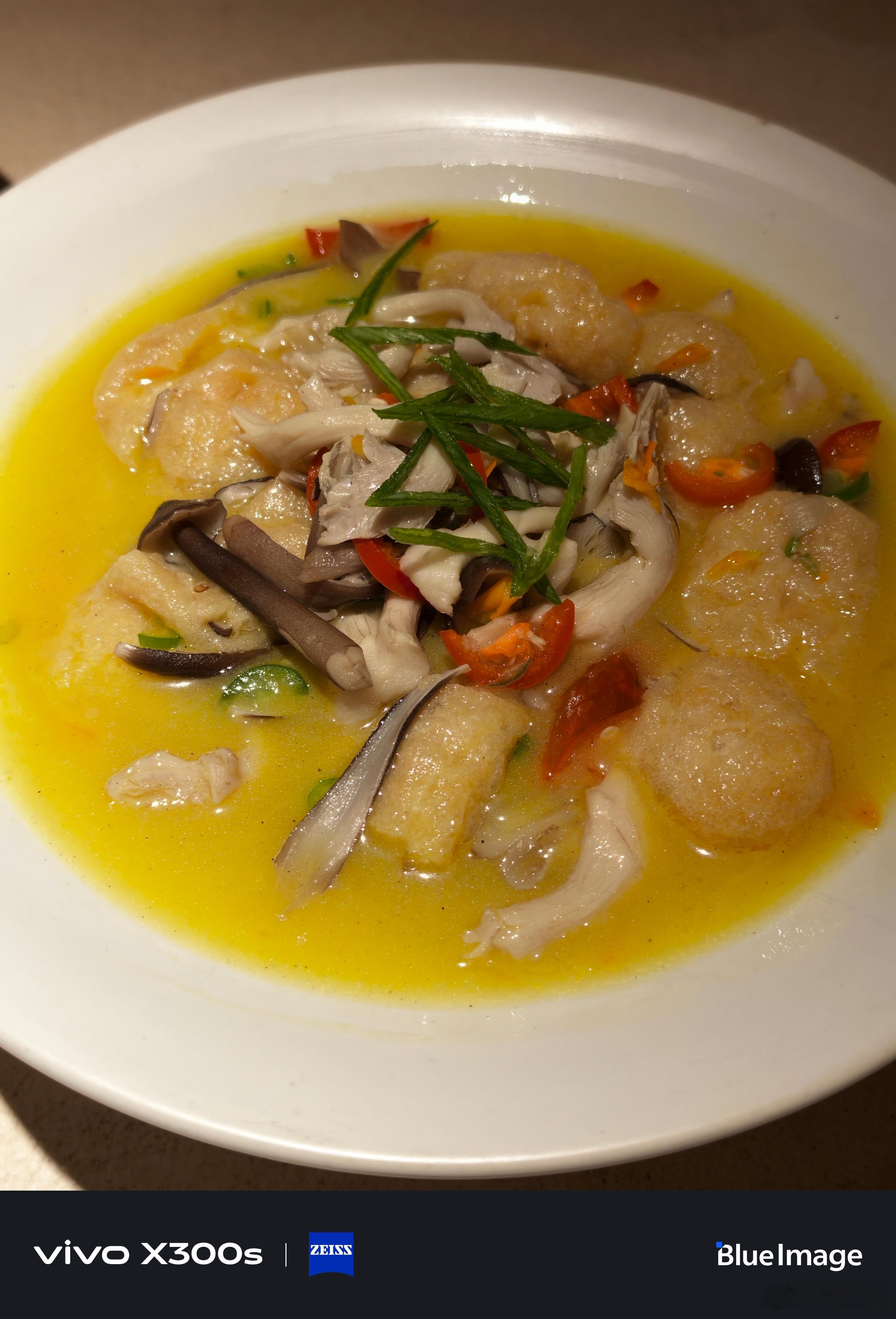 出来吃漂亮饭，讲真，商场里的炒菜确实没什么烟火气，味道其实还行，但考虑到价格性价