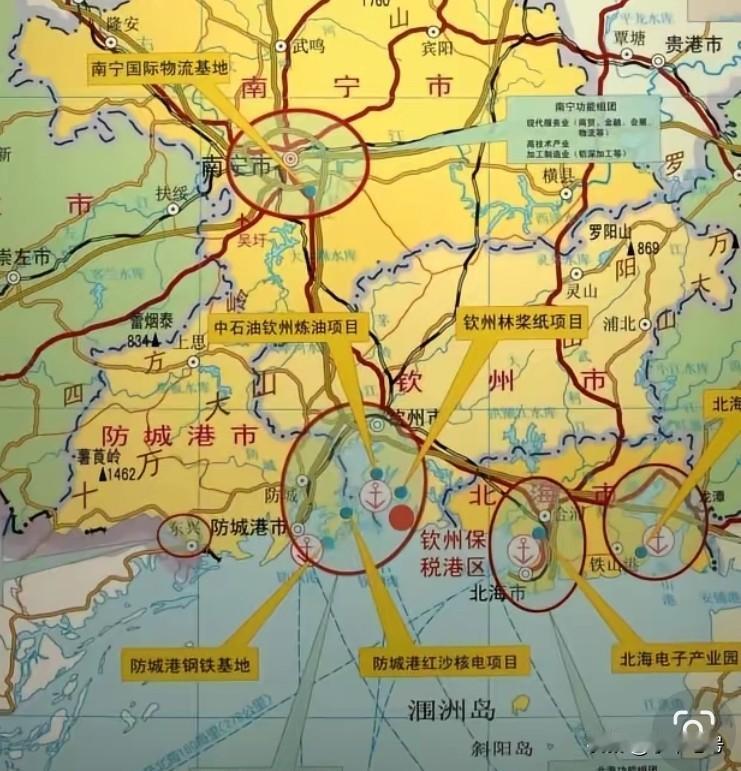 北部湾三市合成一个城市的可能性应该很小，当初划分成三个地级市，可能是构想着建设沿
