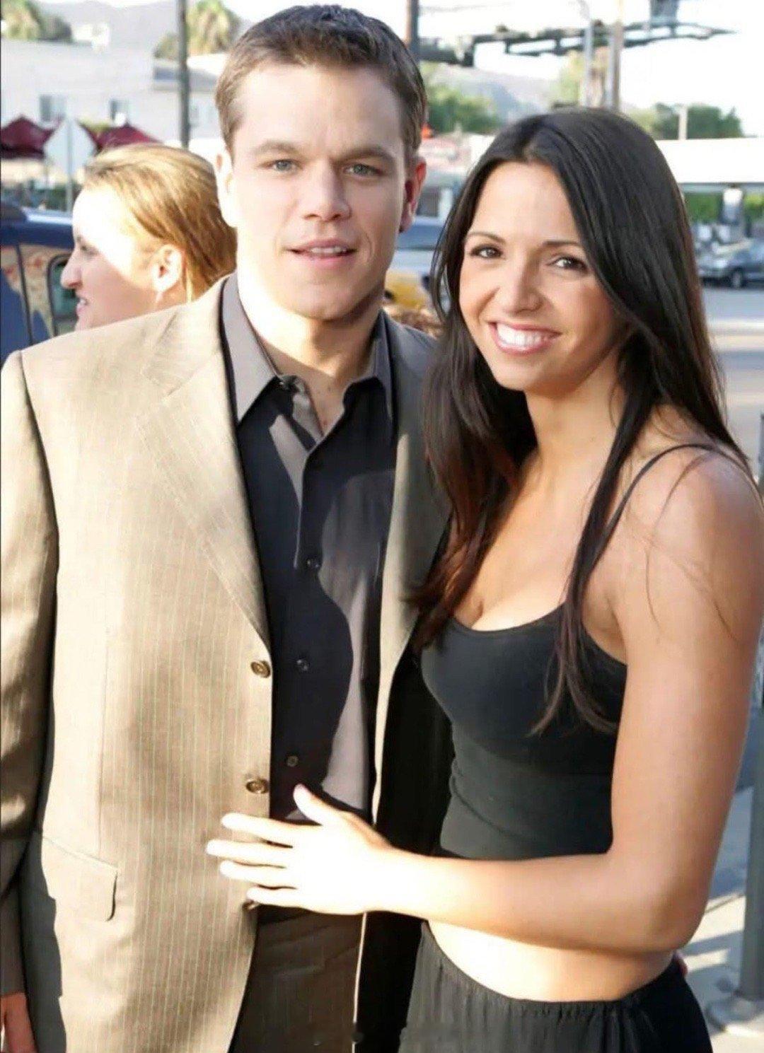 马特达蒙的爱情故事2003年，LucianaBarroso还是一个27岁的阿