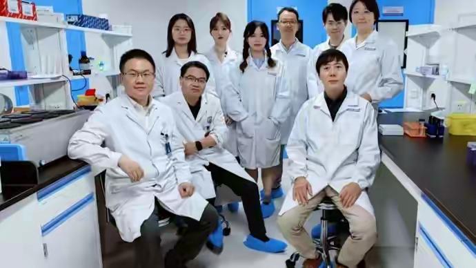 “再见，胰岛素笔！”——首例再生胰岛移植成功，糖尿病人的黎明真的来了？1️