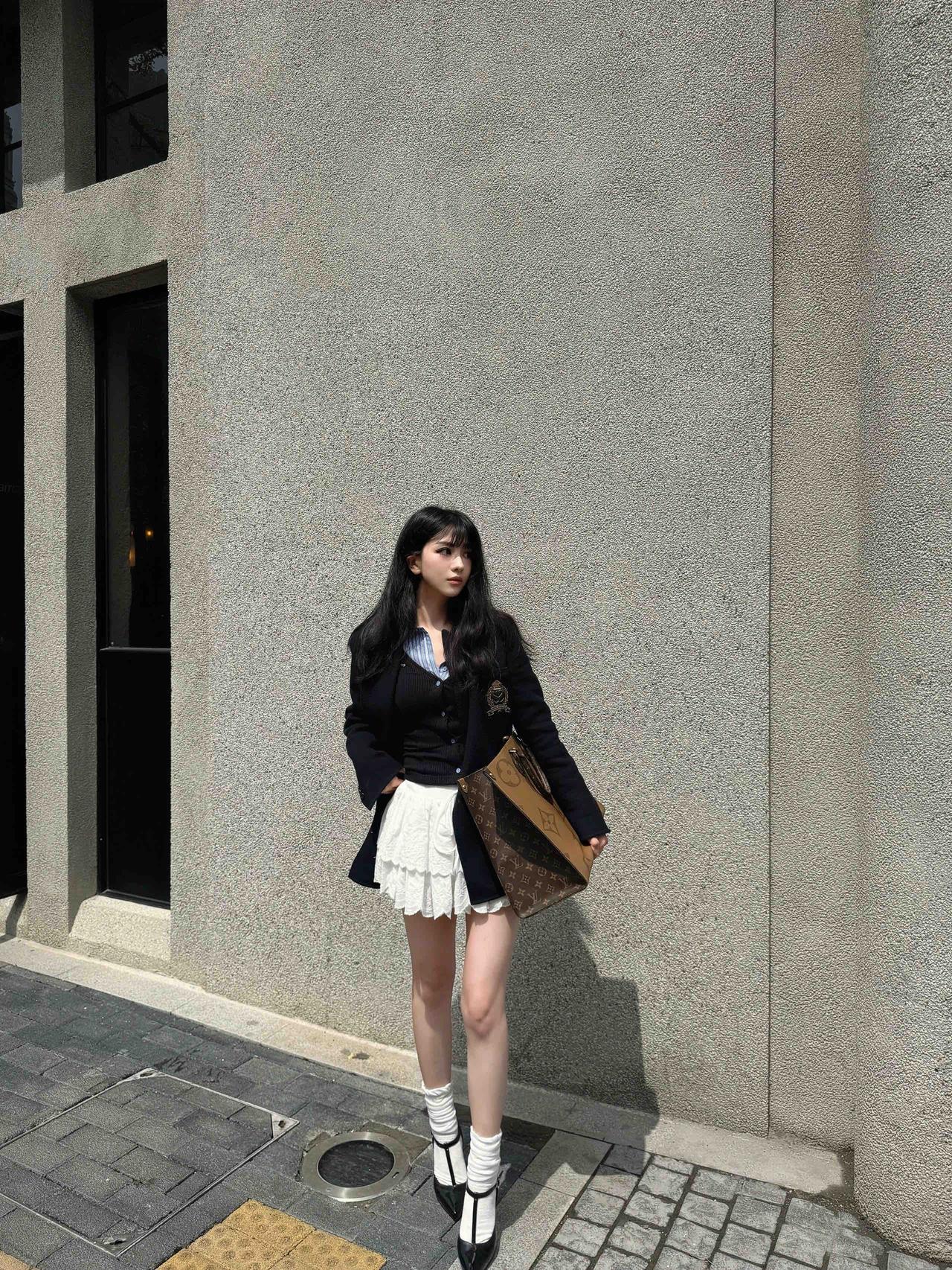 你觉得什么样的美女算是天然美