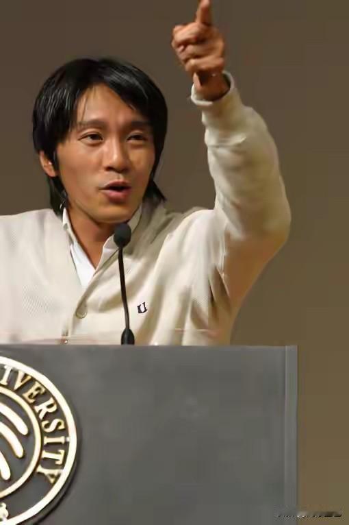 很多大牌明星不想接周星驰的戏是完全可以理解的，周星驰拍戏苛刻是行内出了名的，一个