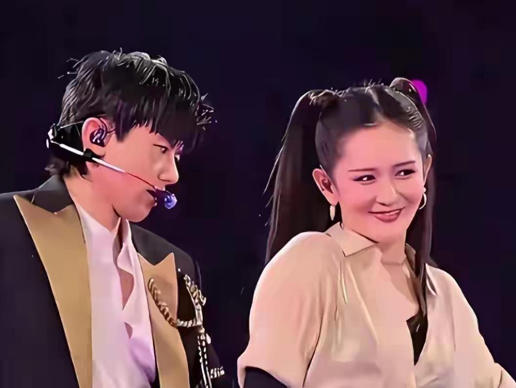 谢娜祝贺张杰藏糖全网都在夸张杰鸟巢16连开、一年28场刷新世界纪录很少有