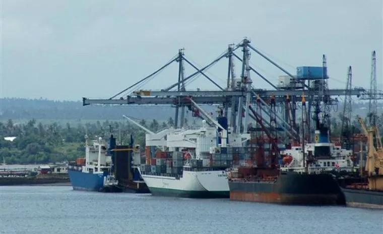 坦桑尼亚之前为了向英国和日本示好，突然就取消了和中国合作的100亿美元巴加莫约港