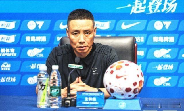 深圳队昨晚战胜青岛海牛，球队半程第九名，俱乐部今天却宣布主教练下课！1.上赛季