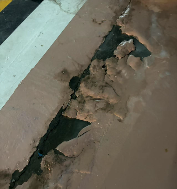 楼盘预警: 百世云境被曝地下车库多次出现出现疑似“暗流”与积水问题