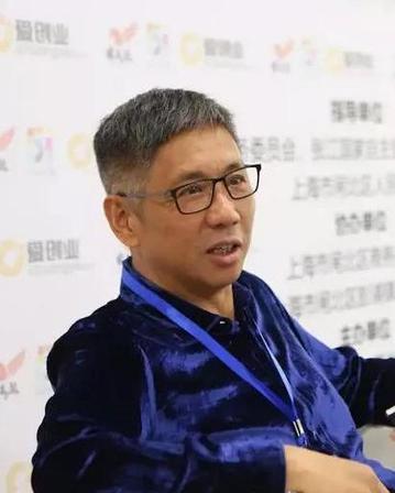 上海首位劳斯莱斯车主栽了！32年传奇落幕，核心投资平台正式破产说起上海滩早年