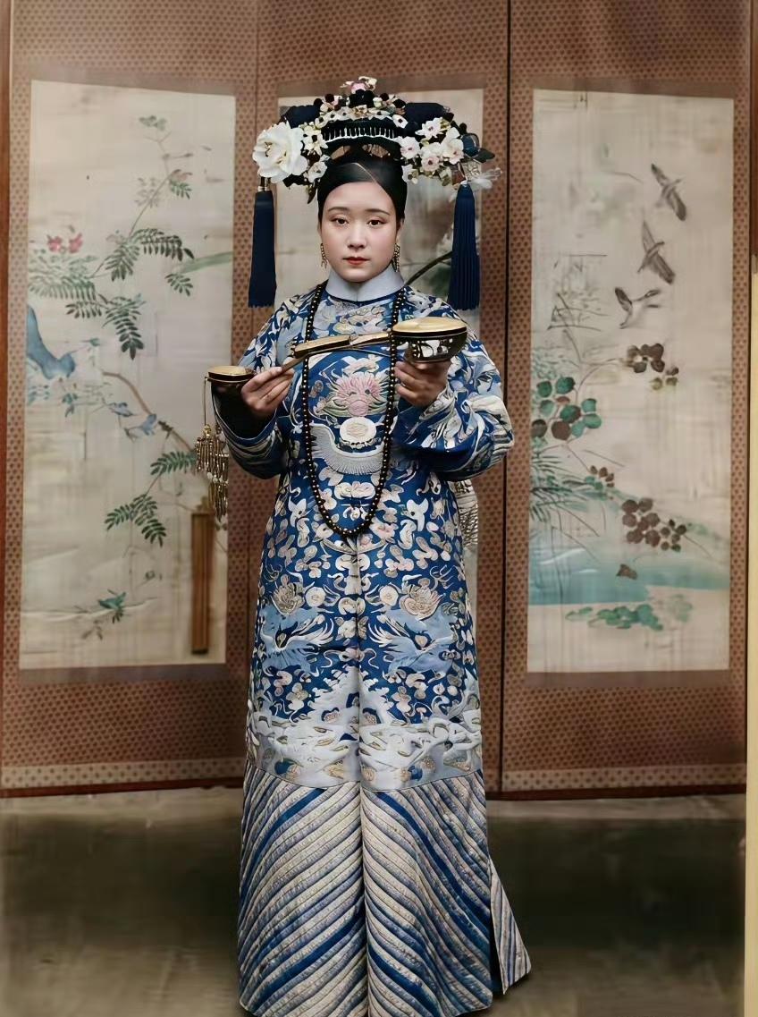 123年前，晚清的女“公务员”