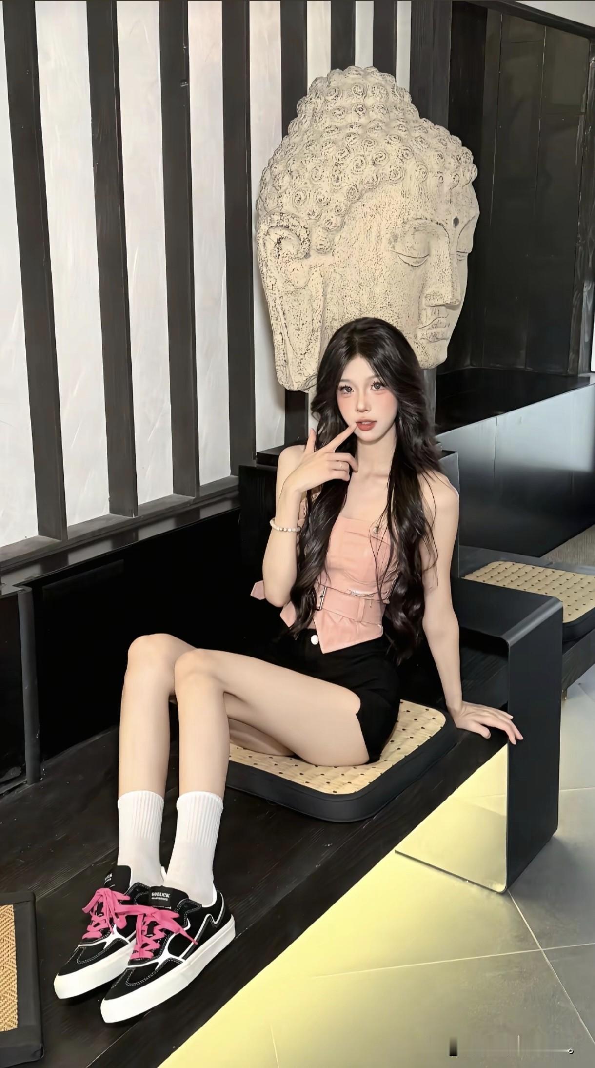 性感美女摆姿美女佳人