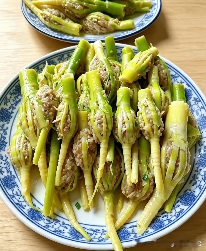 这是什么美食，从来没有见过呢
