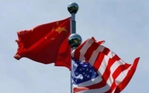 一旦中国今天清空7307亿美元美债，明天，我们自己的出口企业，就将接不到一张新订