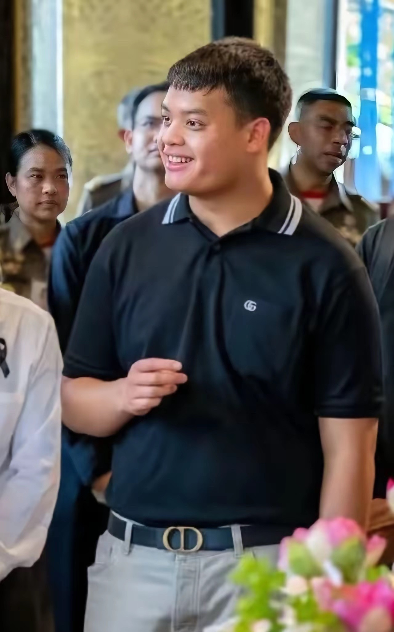 恋爱啦！提帮功王子笑起来和女友挺有夫妻相的​​​