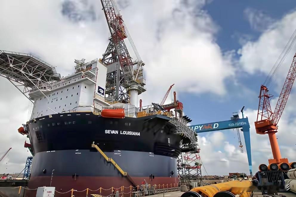 全世界一半以上的船都是中国造的，但你知道吗？一艘1亿美元的巨轮，最值钱的2